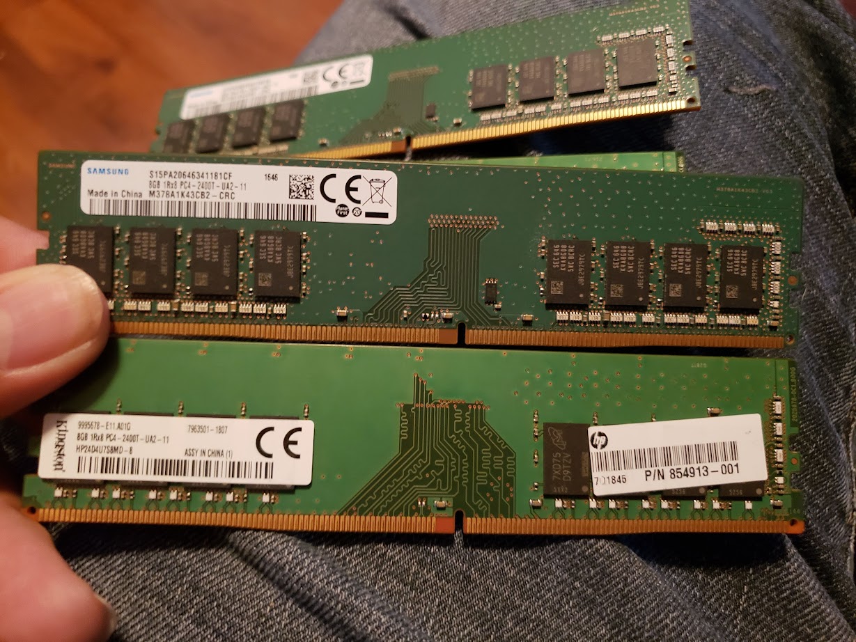 various sticks of desktop memory